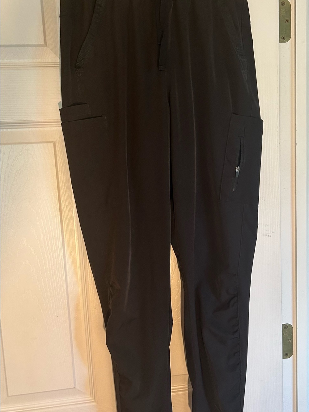 WhisperLite Calla Women's 6-Pocket Ruched Leg Cargo Scrub Pants